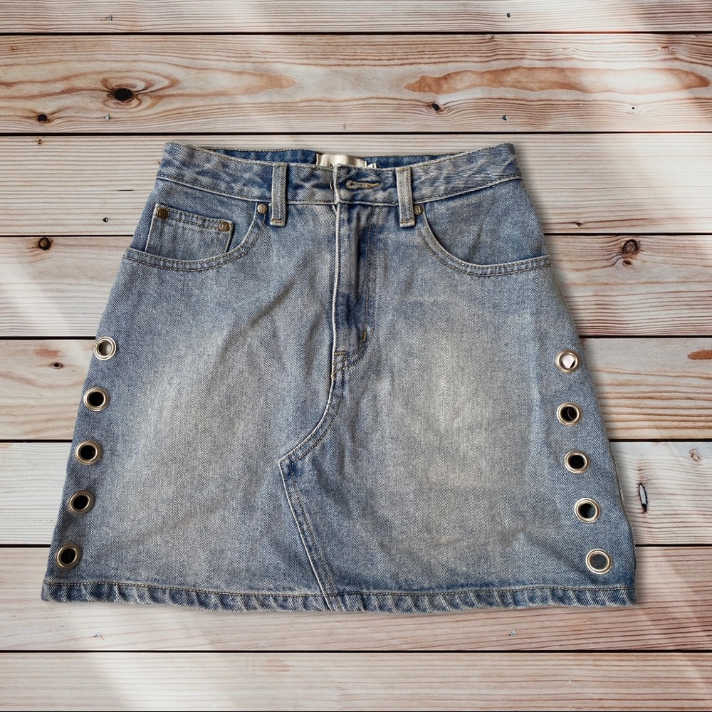 MP|D Light Washed  Denim Zig Zag Skirt